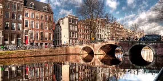 amsterdam__5274298633_1_-790d1.jpg@